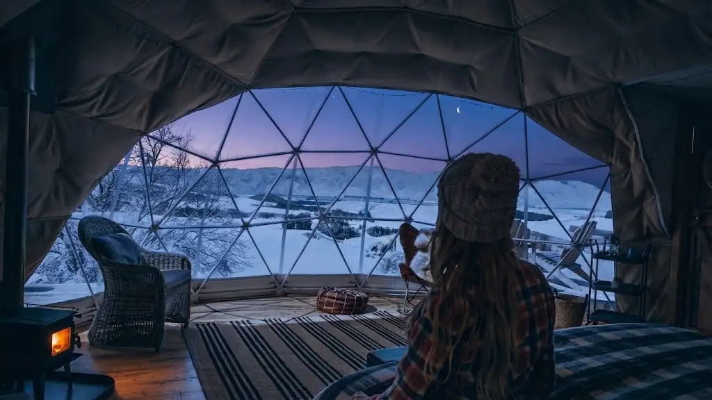 Domo geodésico de glamping integrado en la naturaleza de Argentina, Argentina